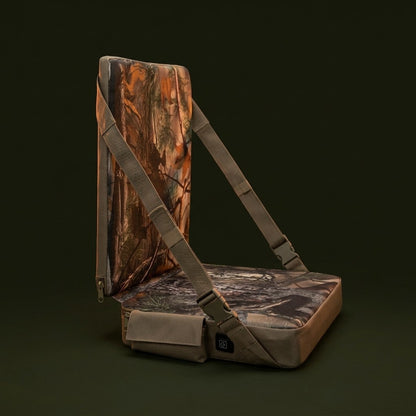 Emberhunt heated stand seat front view, camo with khaki trim